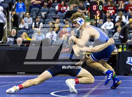 Thumbnail 2 in IHSAA Semi State (Evansville) photogallery.