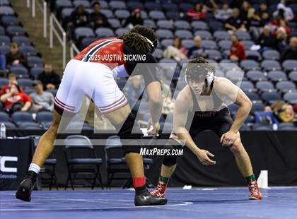 Thumbnail 3 in IHSAA Semi State (Evansville) photogallery.