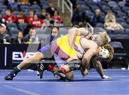 Thumbnail 1 in IHSAA Semi State (Evansville) photogallery.