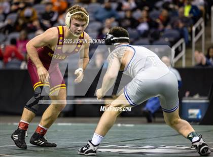 Thumbnail 2 in IHSAA Semi State (Evansville) photogallery.