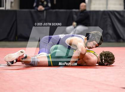 Thumbnail 2 in IHSAA Semi State (Evansville) photogallery.