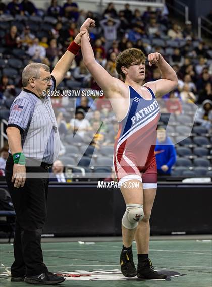 Thumbnail 2 in IHSAA Semi State (Evansville) photogallery.