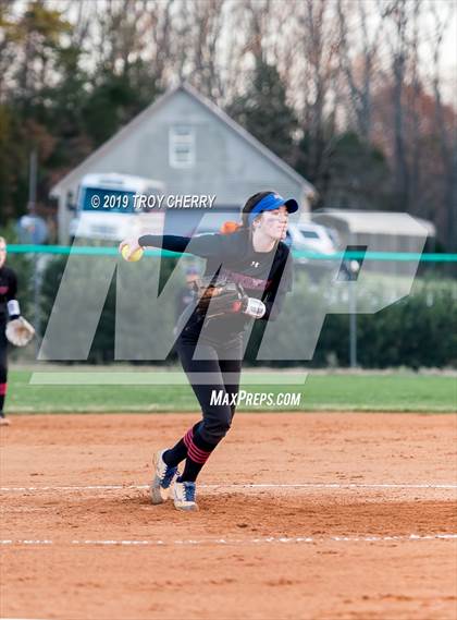 Thumbnail 3 in Marvin Ridge @ Weddington photogallery.