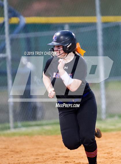 Thumbnail 2 in Marvin Ridge @ Weddington photogallery.