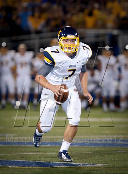 Thumbnail 3 in Archbishop Moeller @ St. Xavier photogallery.