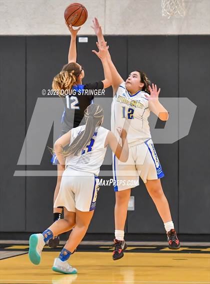 Thumbnail 2 in Priory vs. Pinole Valley (Bishop O'Dowd MLK Classic) photogallery.