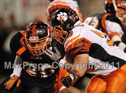 Thumbnail 3 in Roseville @ Vacaville (CIF SJS D2 Playoffs) photogallery.