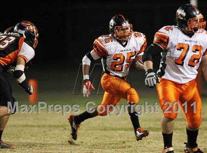 Thumbnail 3 in Roseville @ Vacaville (CIF SJS D2 Playoffs) photogallery.