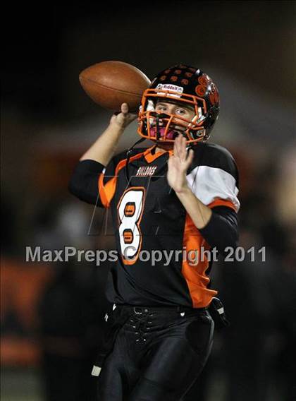 Thumbnail 3 in Roseville @ Vacaville (CIF SJS D2 Playoffs) photogallery.