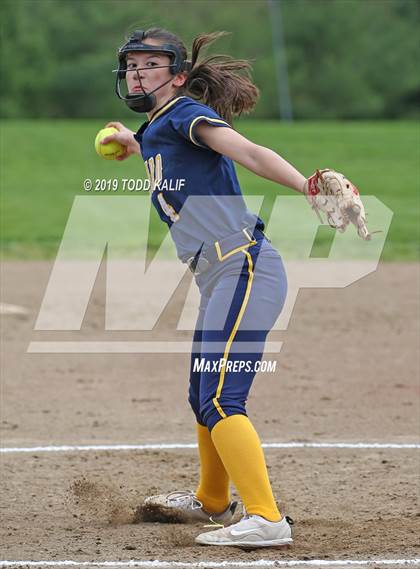 Thumbnail 1 in Ledyard @ Bacon Academy photogallery.