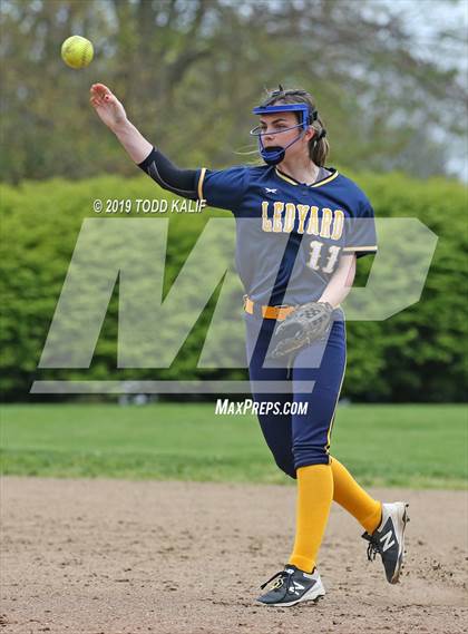 Thumbnail 1 in Ledyard @ Bacon Academy photogallery.