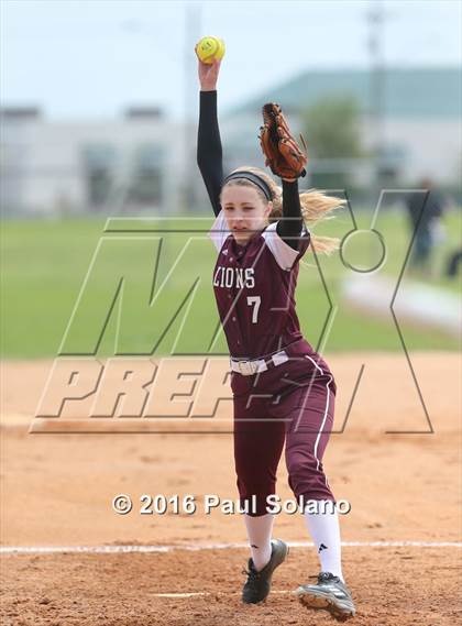 Thumbnail 3 in San Antonio Christian @ Holy Cross photogallery.