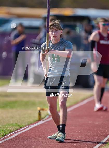 Thumbnail 1 in Jersey Village Falcon Relays (Pole Vault) photogallery.