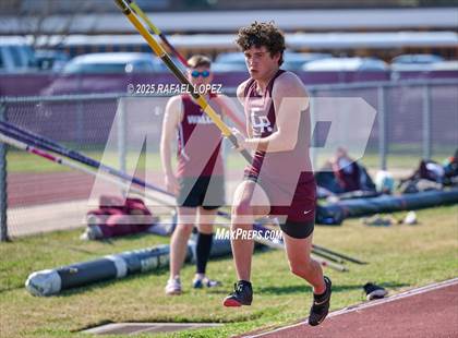 Thumbnail 3 in Jersey Village Falcon Relays (Pole Vault) photogallery.
