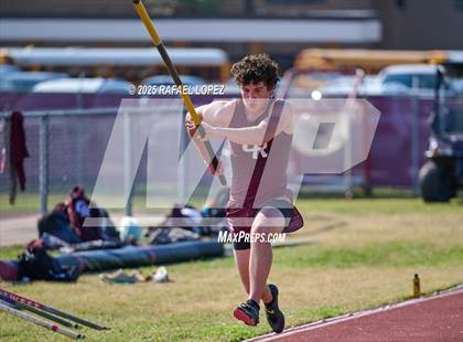 Thumbnail 2 in Jersey Village Falcon Relays (Pole Vault) photogallery.