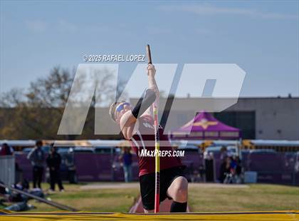 Thumbnail 2 in Jersey Village Falcon Relays (Pole Vault) photogallery.