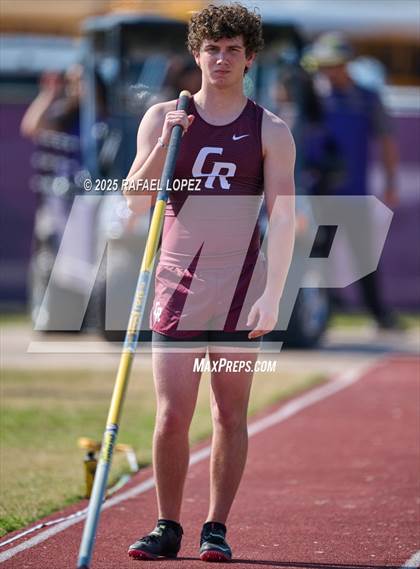 Thumbnail 1 in Jersey Village Falcon Relays (Pole Vault) photogallery.