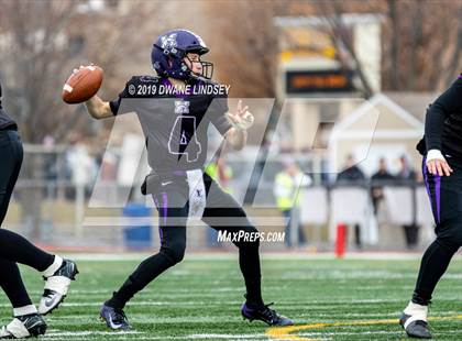 Thumbnail 3 in Nazareth Academy vs Rolling Meadows (IHSA 7A Semifinal) photogallery.
