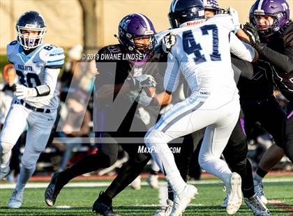 Thumbnail 3 in Nazareth Academy vs Rolling Meadows (IHSA 7A Semifinal) photogallery.