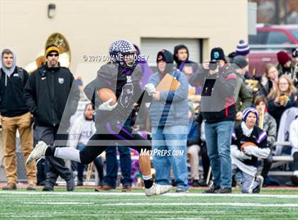 Thumbnail 2 in Nazareth Academy vs Rolling Meadows (IHSA 7A Semifinal) photogallery.