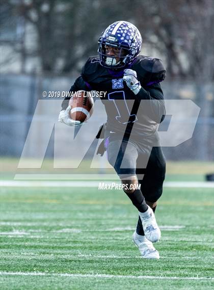 Thumbnail 2 in Nazareth Academy vs Rolling Meadows (IHSA 7A Semifinal) photogallery.