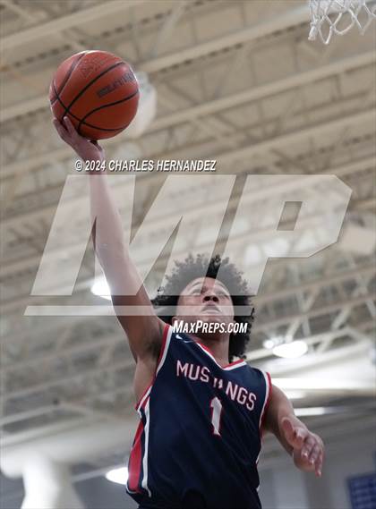 Thumbnail 3 in St. Laurence (Australia) vs Madisonville (Mike Dacus Classic) photogallery.