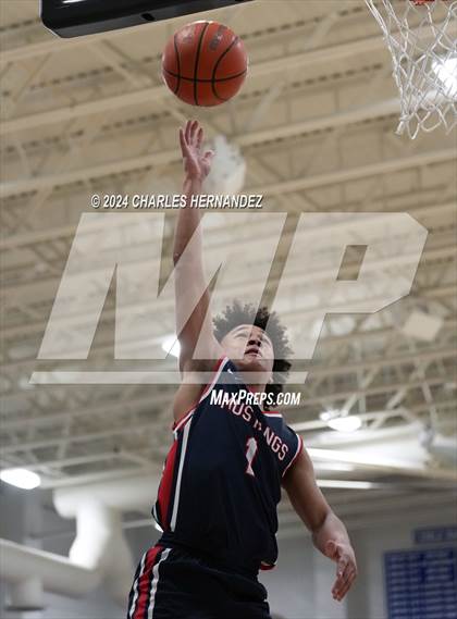 Thumbnail 2 in St. Laurence (Australia) vs Madisonville (Mike Dacus Classic) photogallery.