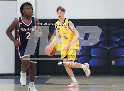 Thumbnail 3 in St. Laurence (Australia) vs Madisonville (Mike Dacus Classic) photogallery.