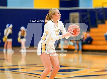 Thumbnail 3 in Waukesha North/South @ Kettle Moraine photogallery.