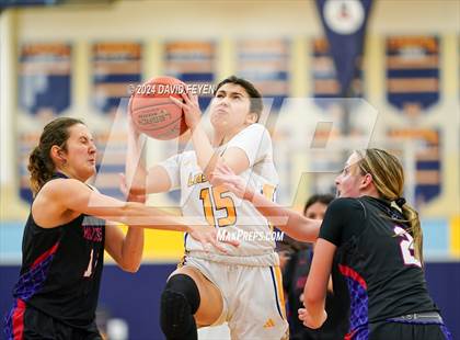 Thumbnail 1 in Waukesha North/South @ Kettle Moraine photogallery.