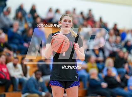 Thumbnail 2 in Waukesha North/South @ Kettle Moraine photogallery.