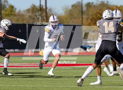 Thumbnail 1 in Brock vs. Clyde (UIL 3A D1 Region Playoff) photogallery.