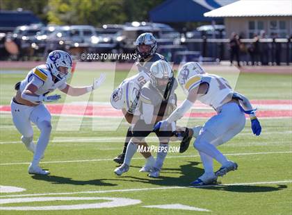 Thumbnail 3 in Brock vs. Clyde (UIL 3A D1 Region Playoff) photogallery.