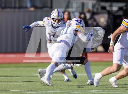 Thumbnail 2 in Brock vs. Clyde (UIL 3A D1 Region Playoff) photogallery.