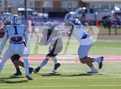 Thumbnail 2 in Brock vs. Clyde (UIL 3A D1 Region Playoff) photogallery.