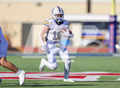 Thumbnail 3 in Brock vs. Clyde (UIL 3A D1 Region Playoff) photogallery.