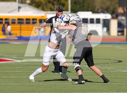 Thumbnail 2 in Brock vs. Clyde (UIL 3A D1 Region Playoff) photogallery.