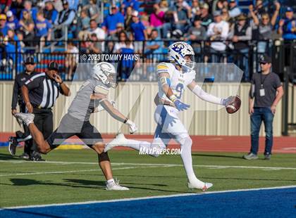 Thumbnail 1 in Brock vs. Clyde (UIL 3A D1 Region Playoff) photogallery.
