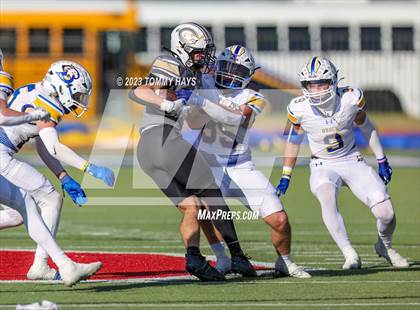 Thumbnail 2 in Brock vs. Clyde (UIL 3A D1 Region Playoff) photogallery.