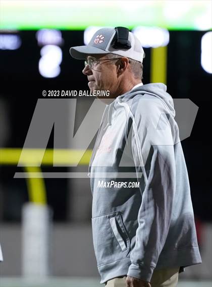 Thumbnail 2 in Gilmer vs Glen Rose (UIL 4A D2 Semifinal Playoff) photogallery.