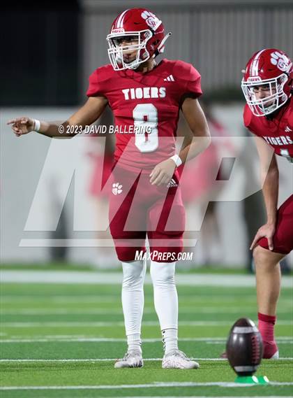 Thumbnail 3 in Gilmer vs Glen Rose (UIL 4A D2 Semifinal Playoff) photogallery.