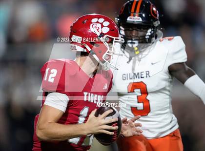 Thumbnail 3 in Gilmer vs Glen Rose (UIL 4A D2 Semifinal Playoff) photogallery.