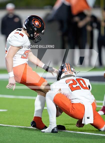 Thumbnail 3 in Gilmer vs Glen Rose (UIL 4A D2 Semifinal Playoff) photogallery.