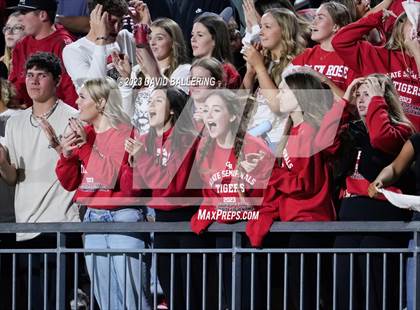 Thumbnail 2 in Gilmer vs Glen Rose (UIL 4A D2 Semifinal Playoff) photogallery.
