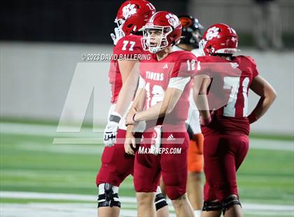 Thumbnail 2 in Gilmer vs Glen Rose (UIL 4A D2 Semifinal Playoff) photogallery.