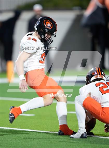 Thumbnail 2 in Gilmer vs Glen Rose (UIL 4A D2 Semifinal Playoff) photogallery.