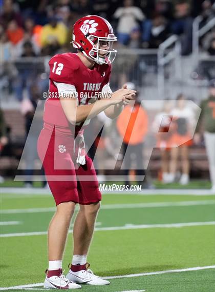 Thumbnail 1 in Gilmer vs Glen Rose (UIL 4A D2 Semifinal Playoff) photogallery.