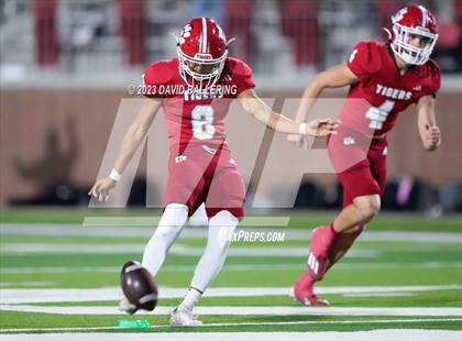 Thumbnail 1 in Gilmer vs Glen Rose (UIL 4A D2 Semifinal Playoff) photogallery.