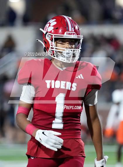 Thumbnail 1 in Gilmer vs Glen Rose (UIL 4A D2 Semifinal Playoff) photogallery.