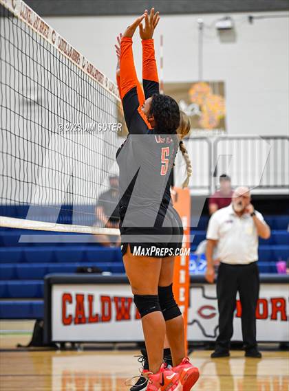 Thumbnail 3 in Caldwell vs Smithville photogallery.
